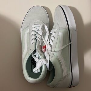 Vans, Woman size 8